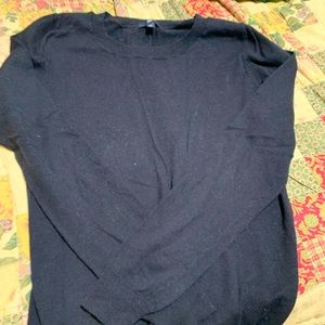 GAP crewneck sweater